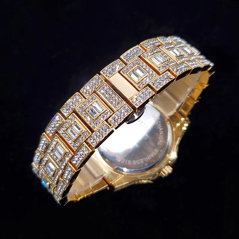 Luxury Iced Out Diamond Watch Men’s Bling Day Date Gold Steel Quartz Hip Hop