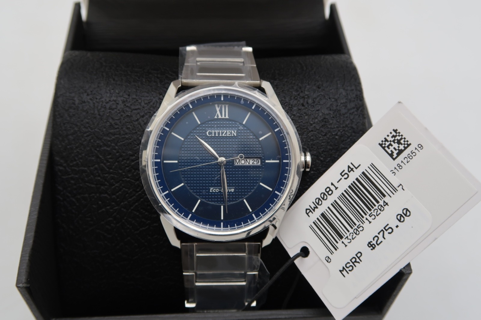 Citizen Eco-Drive Classic Blue Dial Men’s Watch Classic Stainless AW0081-54L NEW