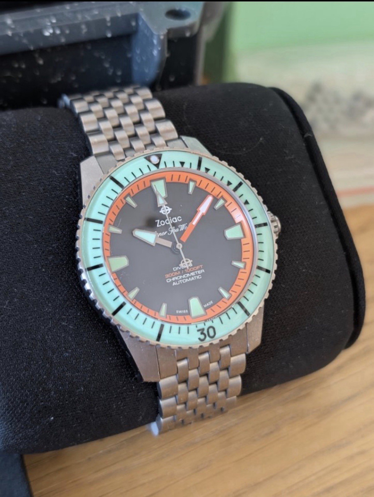 Zodiac Super Sea Wolf Pro-Diver ZO3550 42mm Titanium Limited Edition Men’s Watch