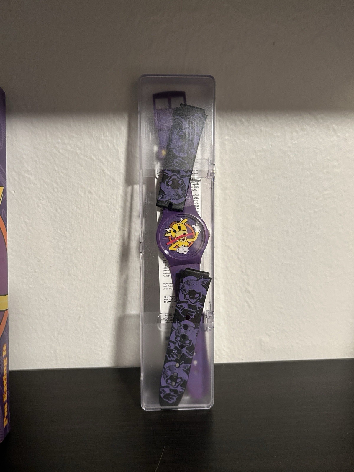 Mooby’s X Vannen Watch With Both Bands!