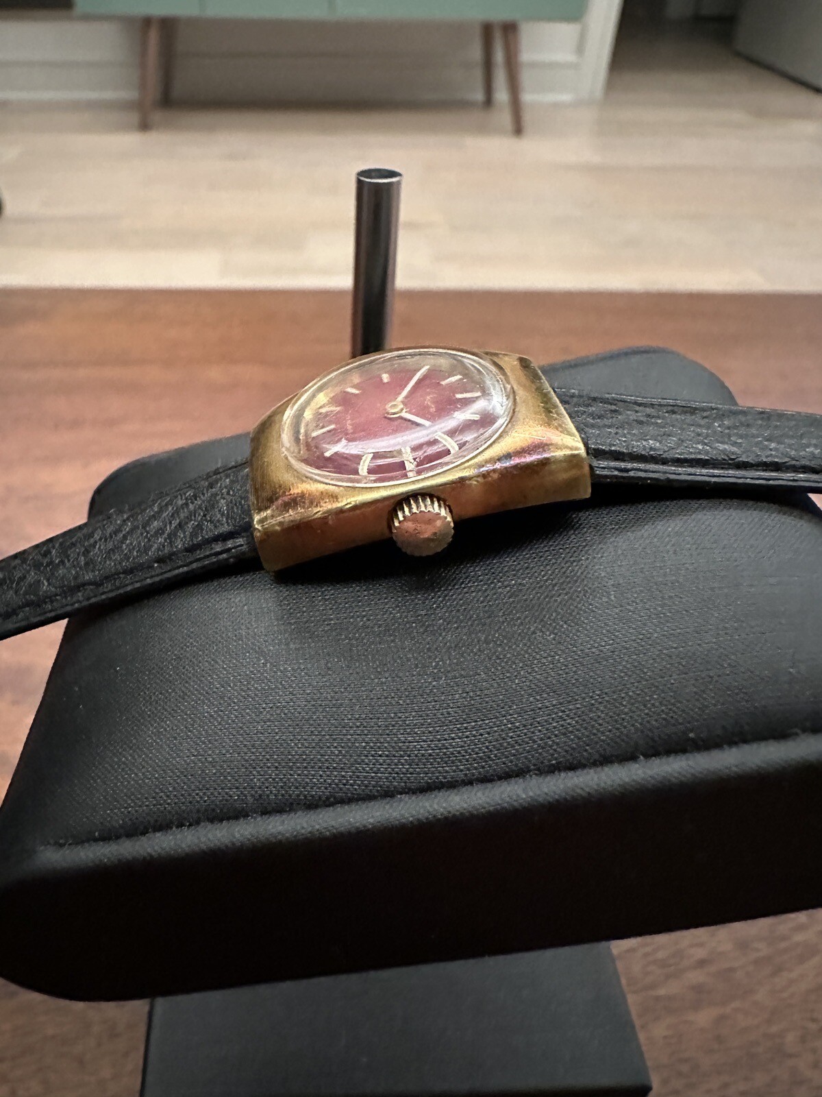 Vintage Kurz 17 Rubis Swiss Watch, Gold Plated Red Dial