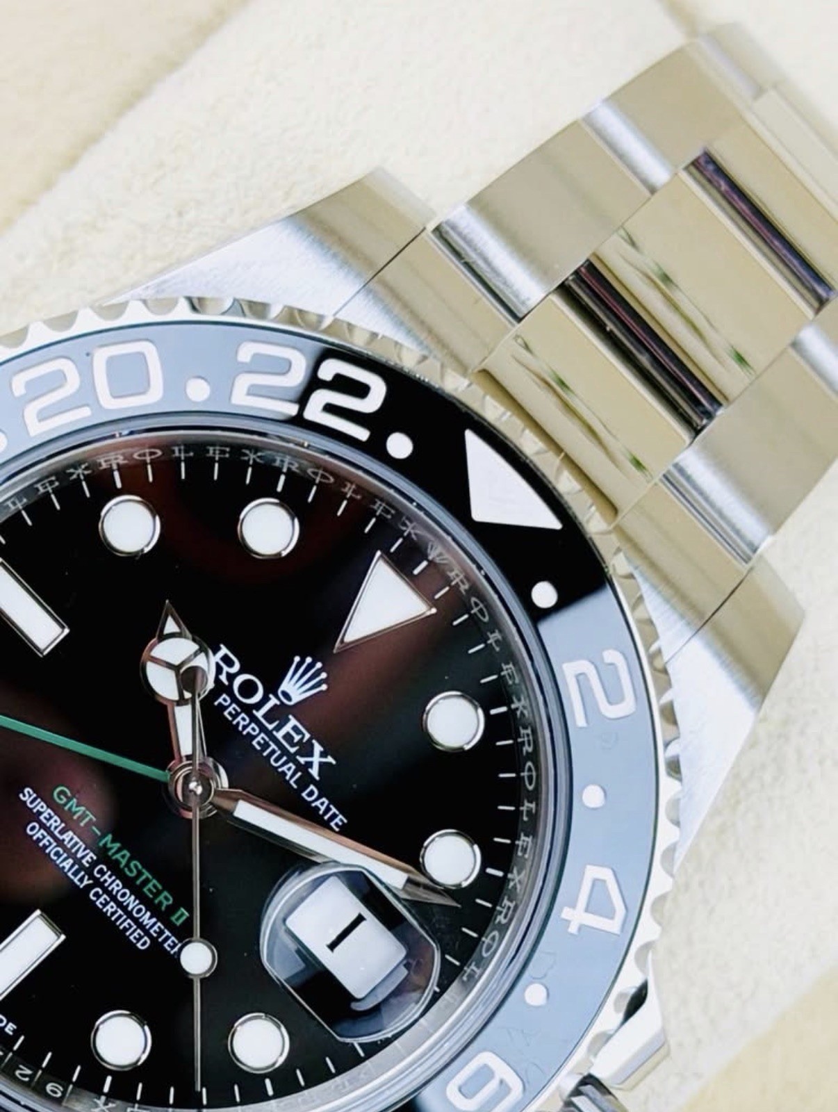 2018 Rolex GMT-Master II 116710LN Oyster Bracelet Black Bezel Complete Set B&P