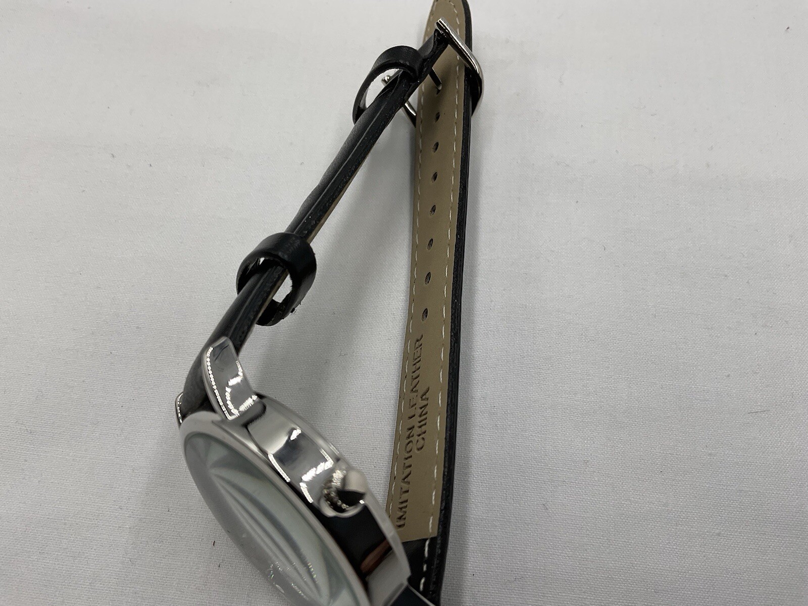 Las Vegas Treasure Hunt-Search the Strip for $1,000,000 Quartz Black Watch NEW