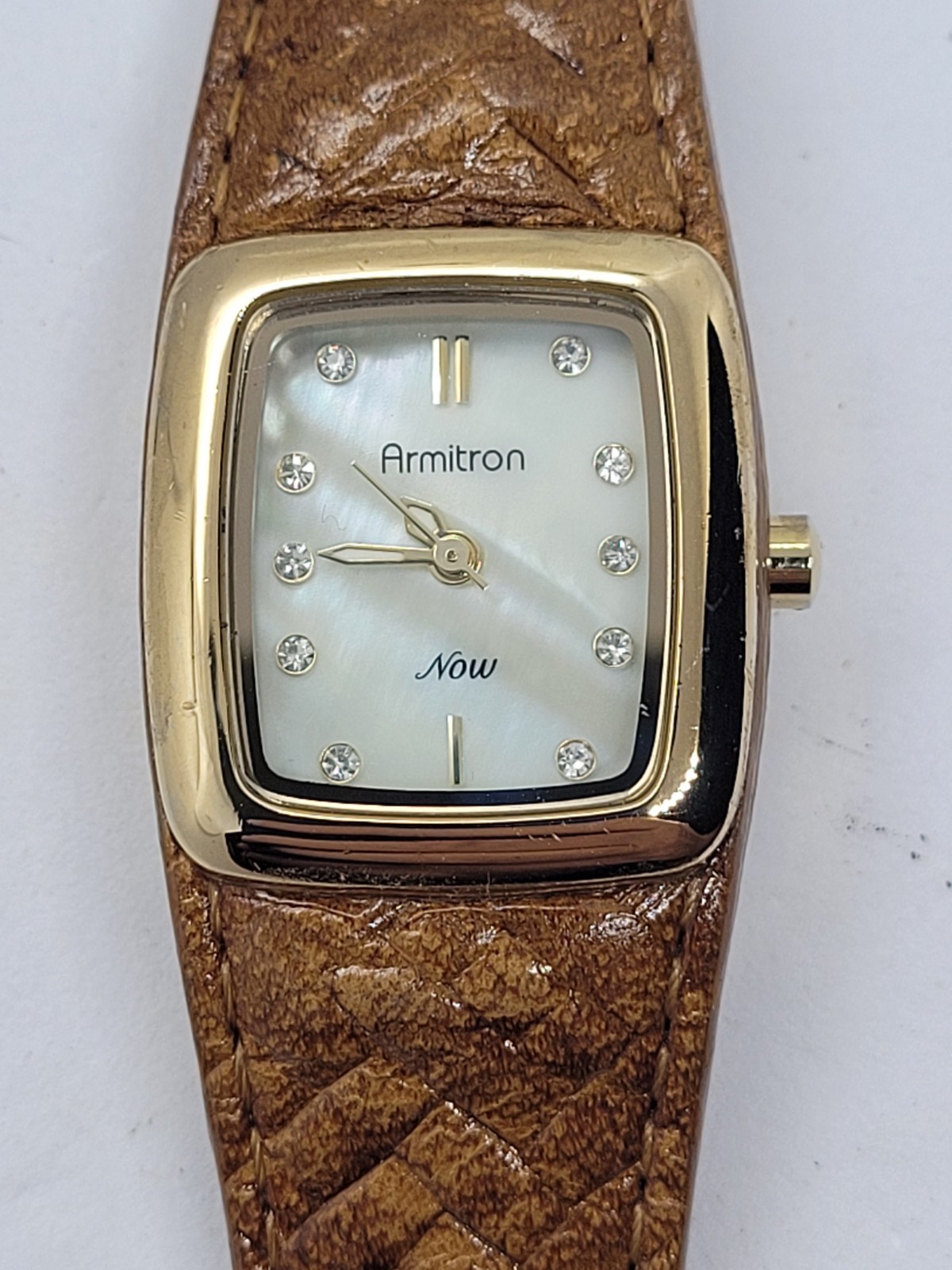 Armitron Now Mother Of Pearl Woven Leather Band Watch New Battery. (93)