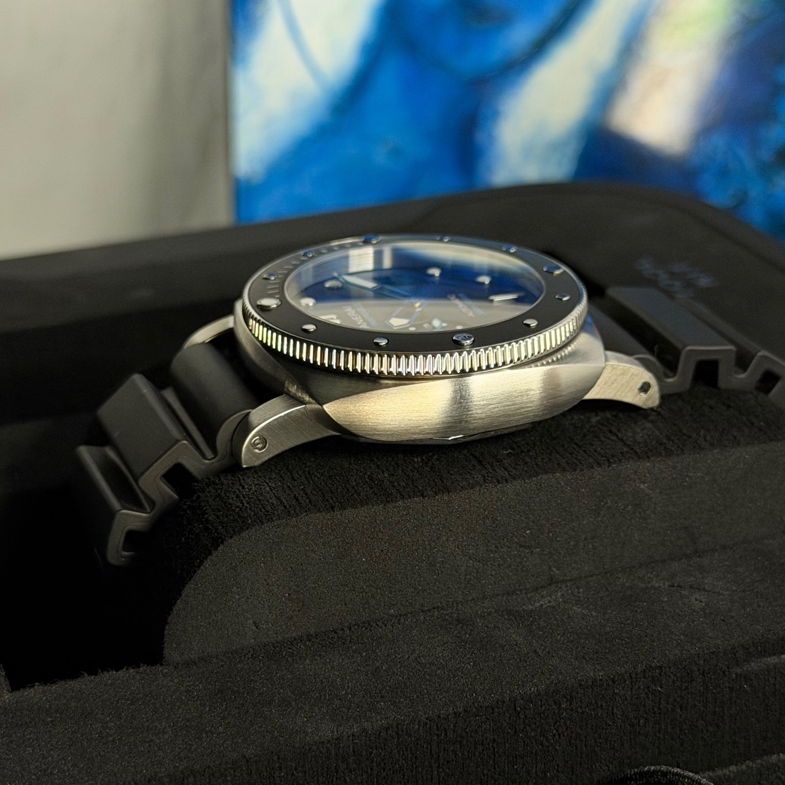 2021 Panerai Submersible PAM00683 42mm Excellent Condition Box & Papers