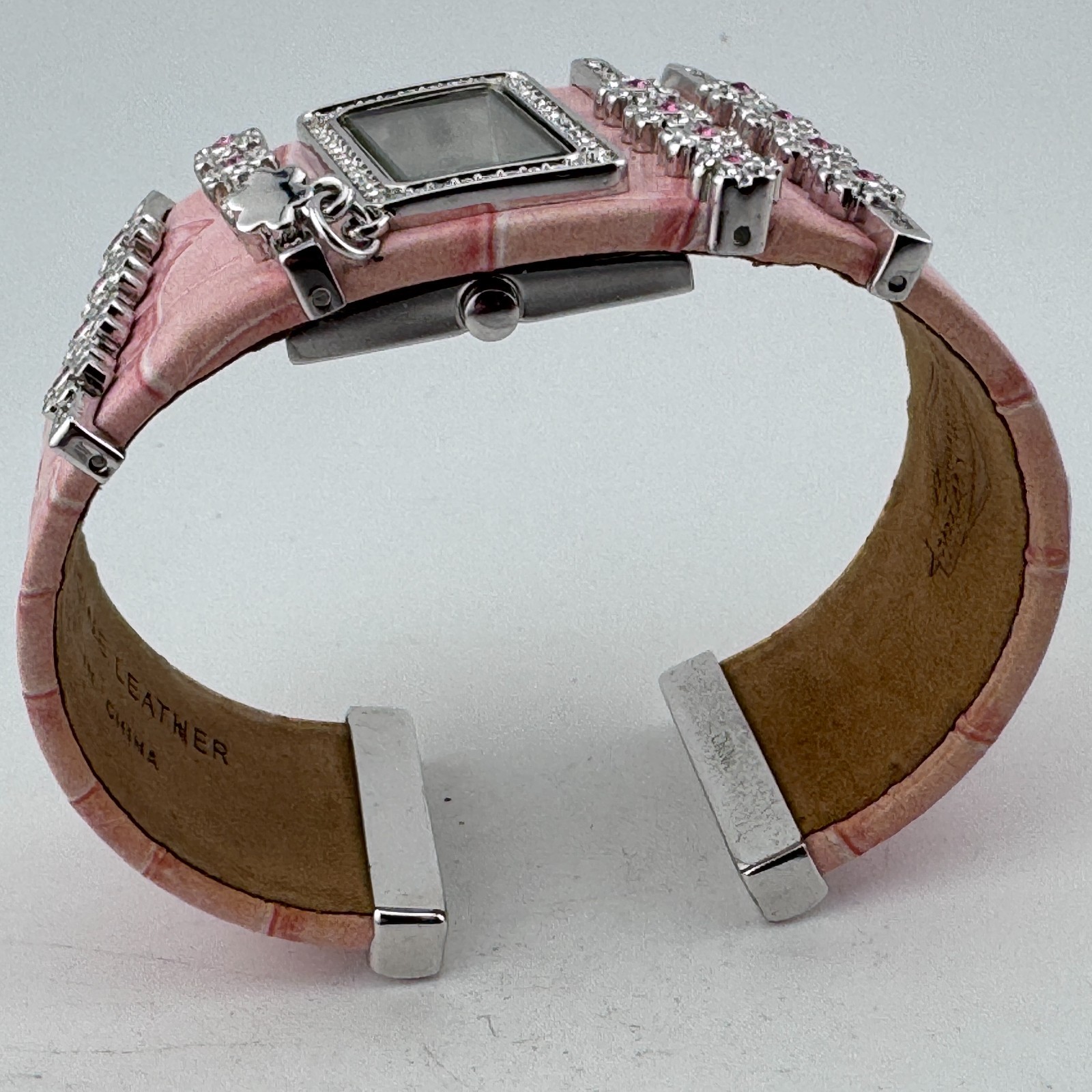 Victoria Wieck Quartz Watch Women Bling Color Crystals Cuff Angle New Battery