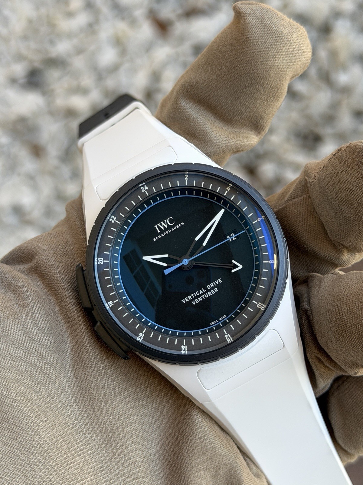 IWC Pilot Venturer Vertical Drive 2026 White ceramic Space Watch