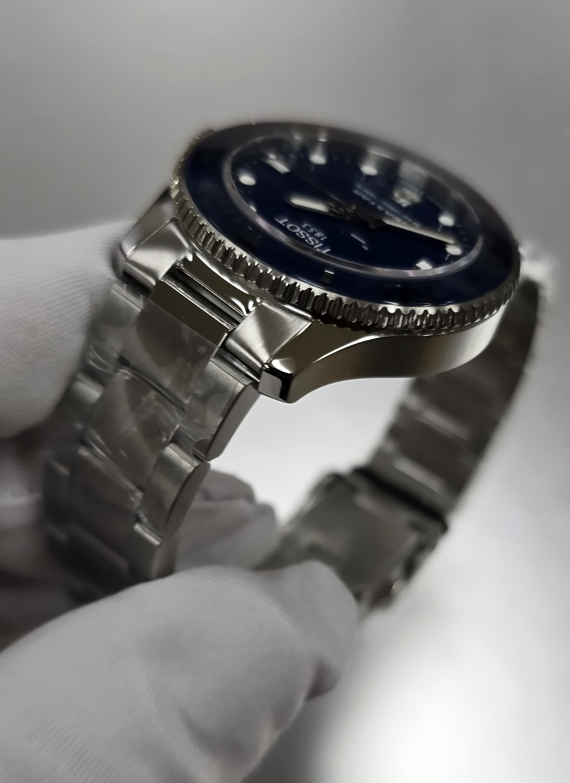 TISSOT SEASTAR 1000 36MM BLUE DIAL SS UNISEX WATCH T120.210.11.041.00