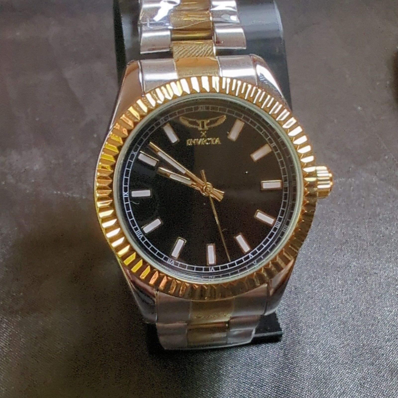 Invicta Men’s Quartz Wristwatch Black Dial Two-Tone SS Bracelet 30m Fluted
