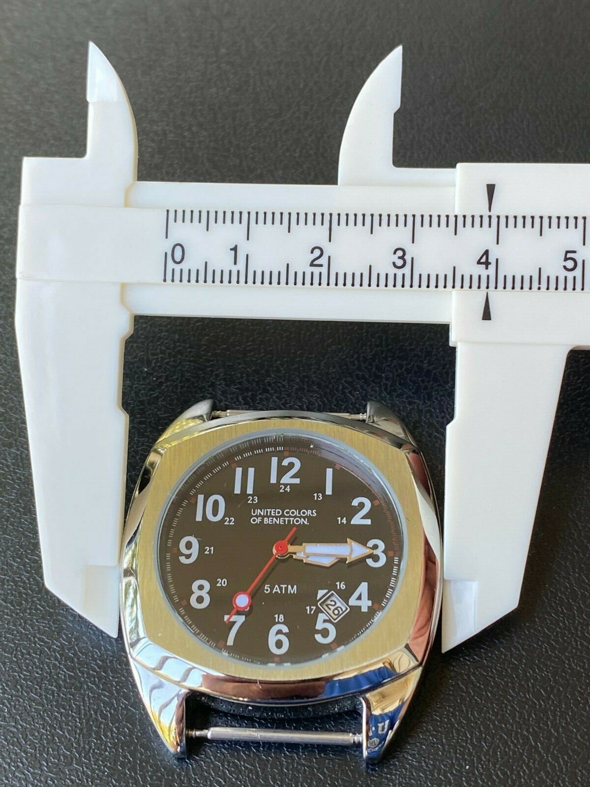 Lot of 3 United Colors of Benetton analog watches NOS