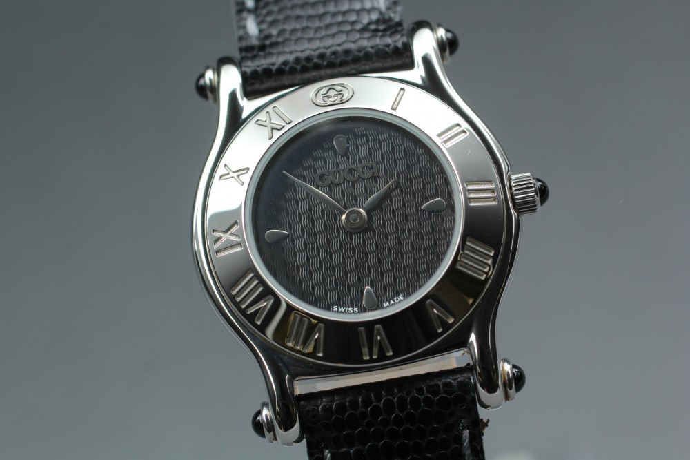Top MINT Full Set GUCCI 6500L Black Dial 27mm Quartz Ladies Watch w/ Box JAPAN