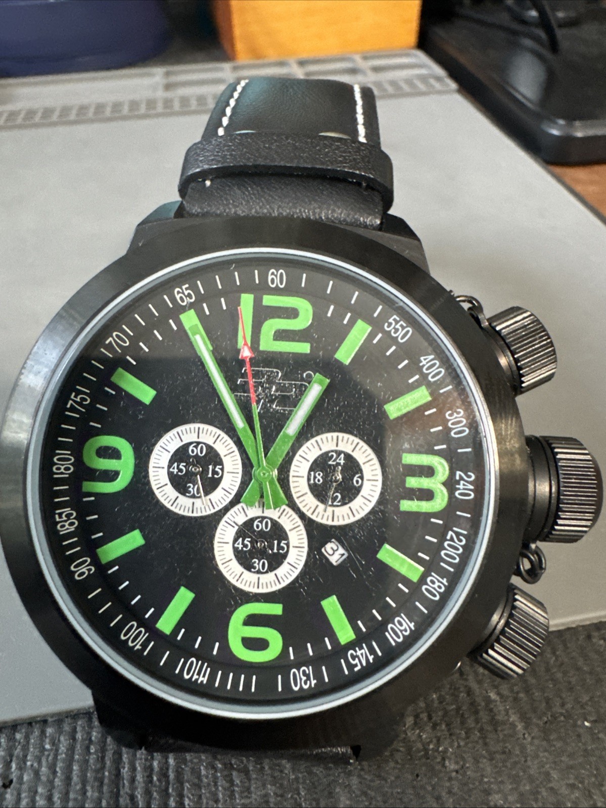 New 32 Degrees Canteen Series Swiss Multi-Function Men’s Watch