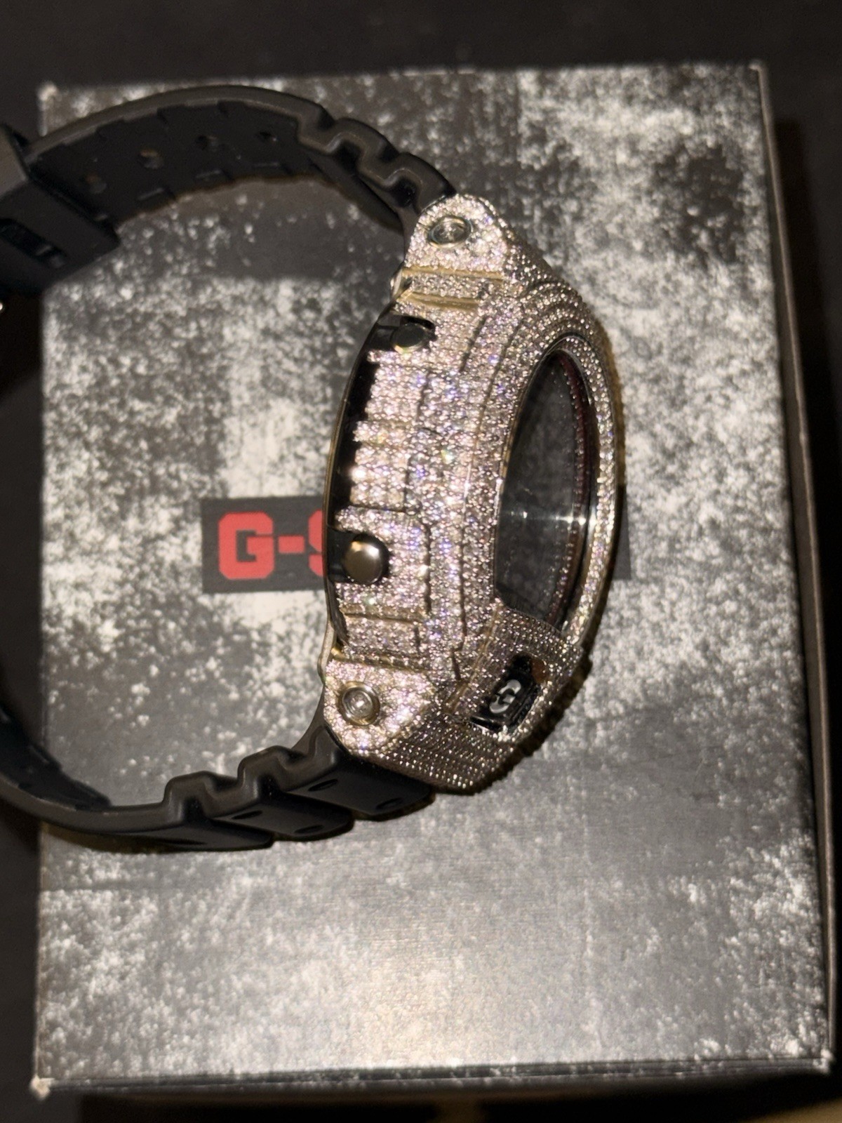 G SHOCK Custom Moissanite Bezel DW-6900