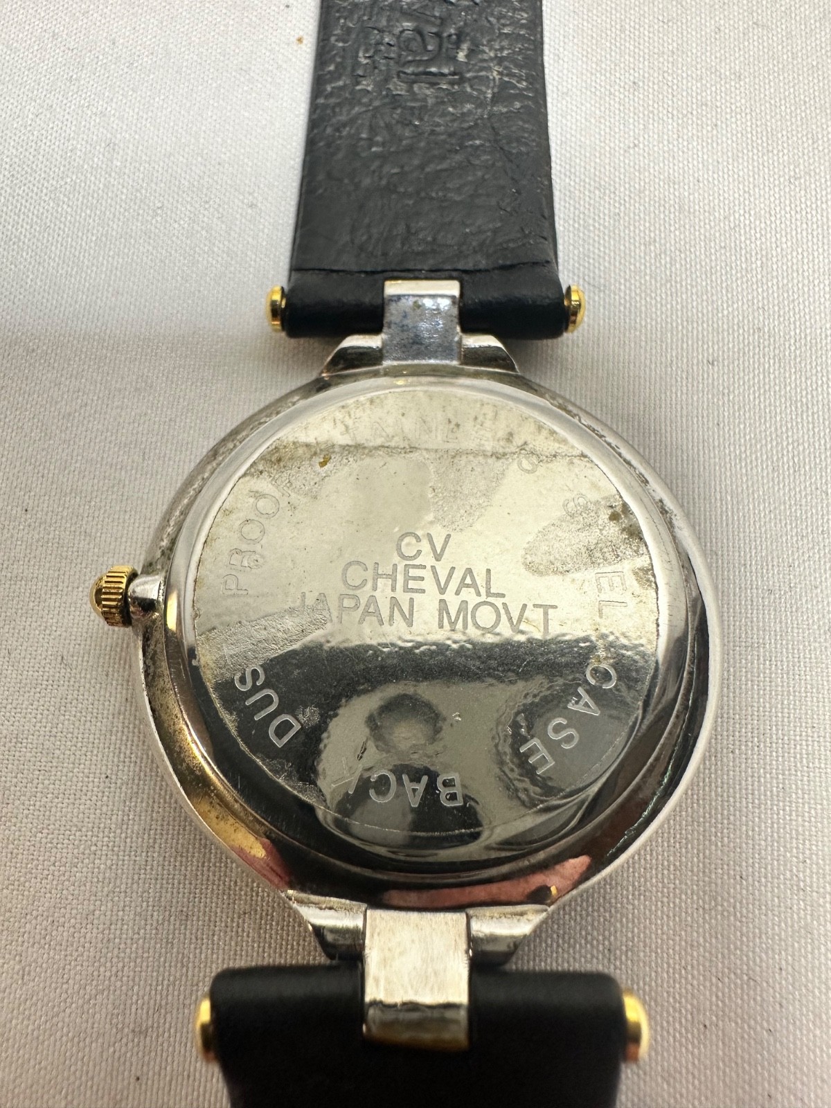 VINTAGE CHEVAL QUARTZ GOLD TONE CASE BLACK STRAP