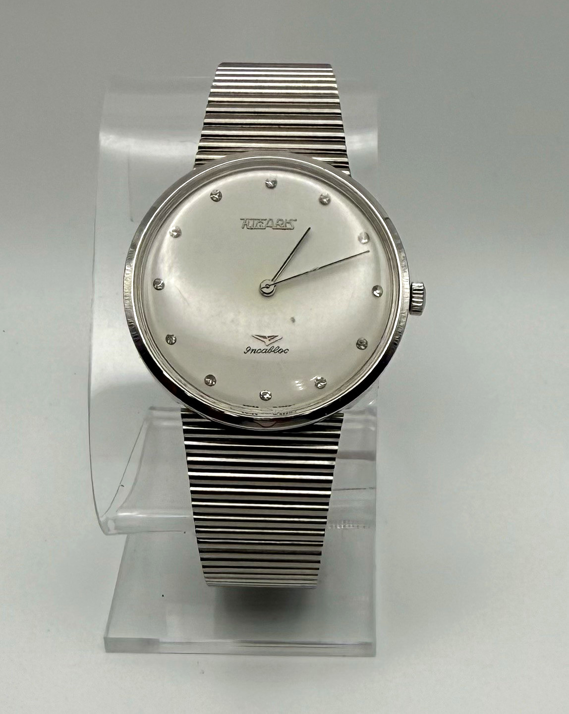 Tugaris Incabloc Swiss Made Quartz Analog SS Bracelet White Dial Diamond Mkrs