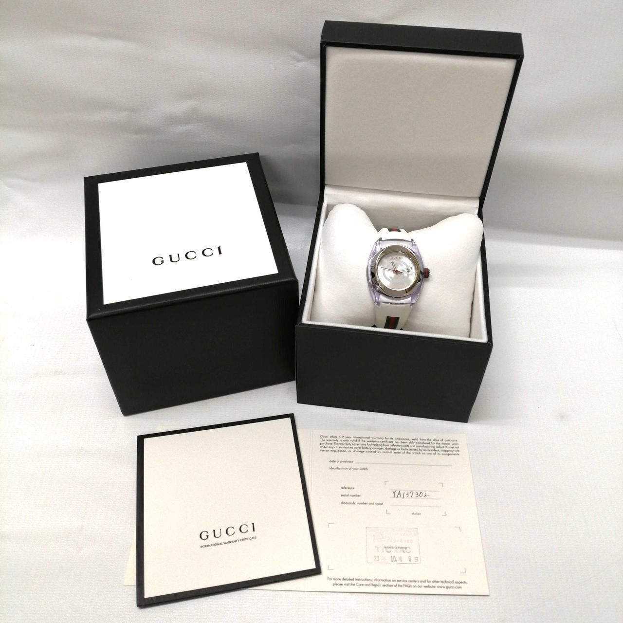 [A4N] Gucci Sync YA137302 Red Dial Unisex Resin Quartz Analog Watch [g7p]