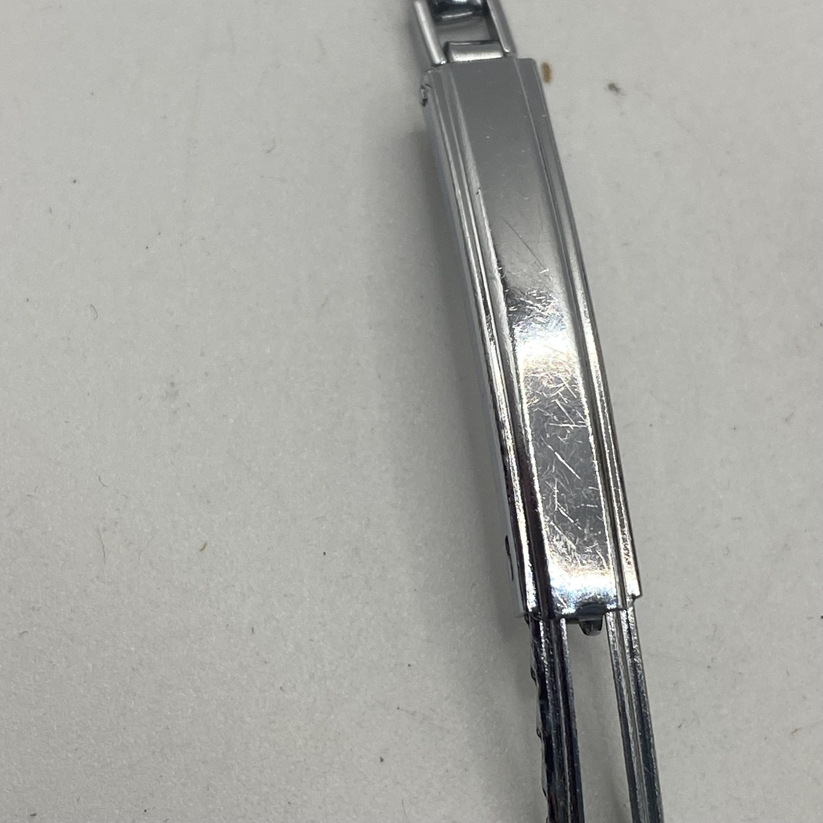 Vintage Bulova Womens Silver Bracelet Watch Champagne Dial Mechanical J073504