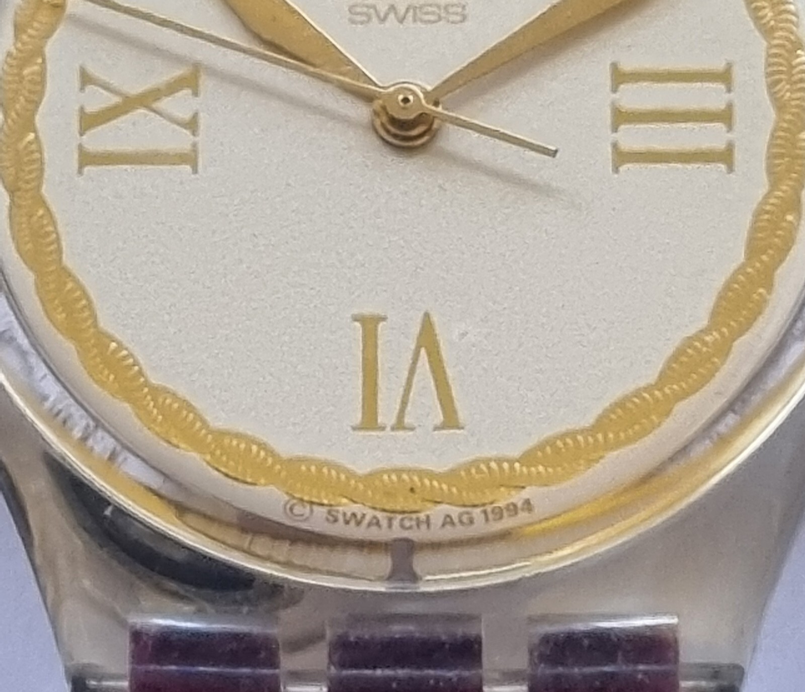 Vintage Swatch Saint Velours 33mm Quartz Purple Velvet Strap Watch GK203 (1995)