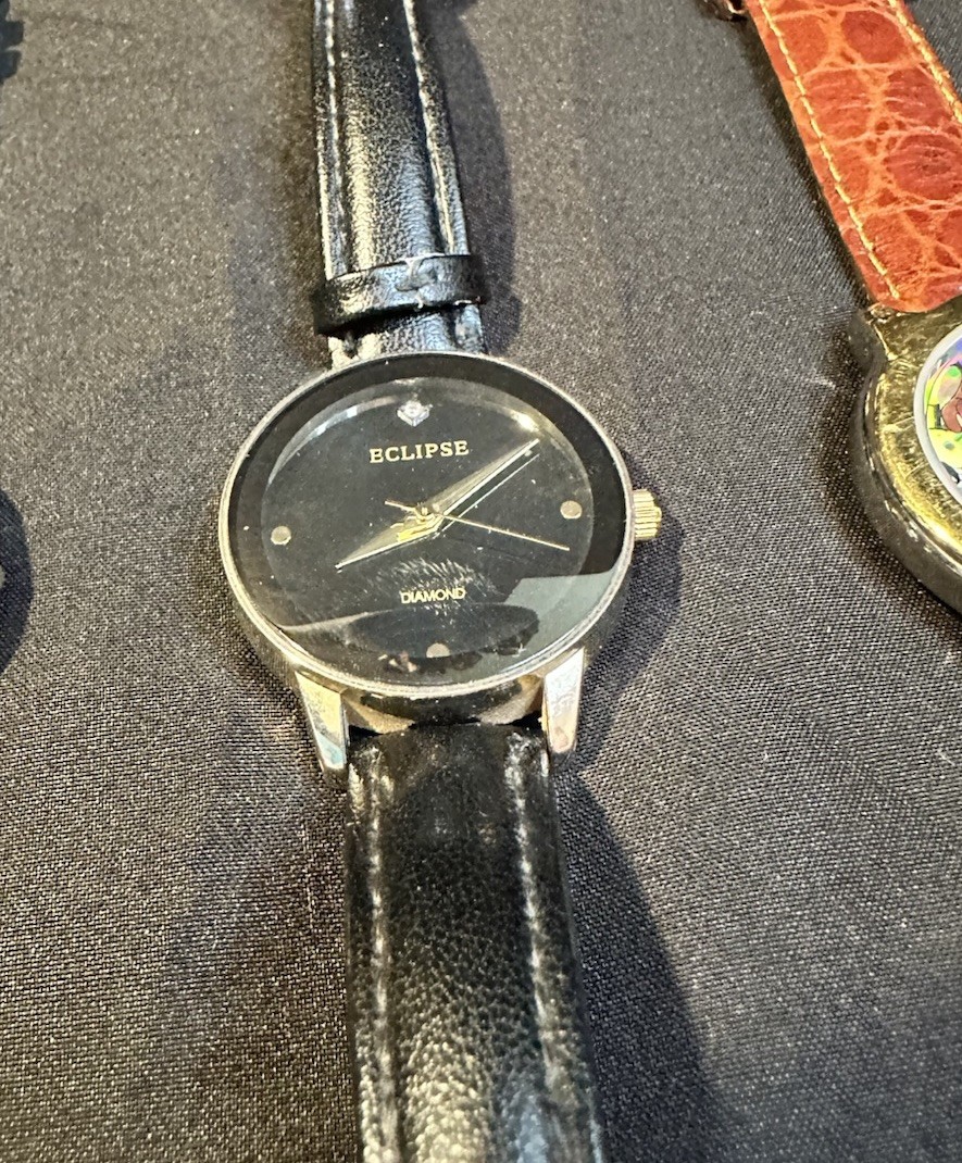 Lot of 15 Men’s & Women’s Watches Various Brands Japan & Quartz Movt