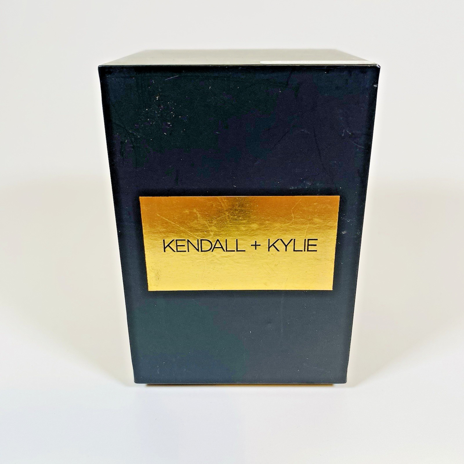 Kendall + Kylie Quartz Movement Gold Watch Chunky Chain w/ Clasp Closure Jewelry