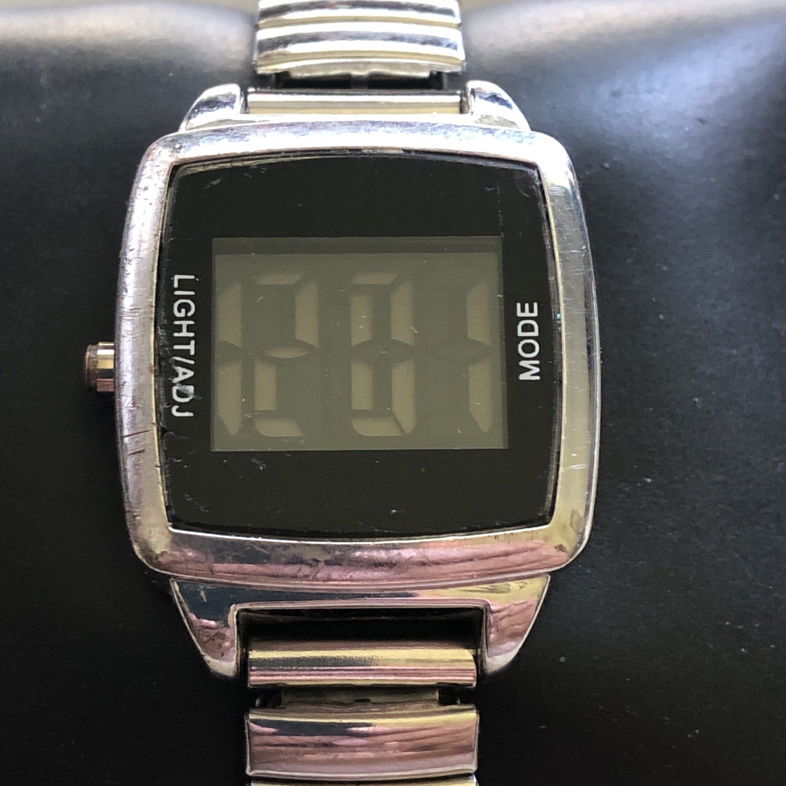 Vintage Xhilaration LCD Watch NEW BATTERY