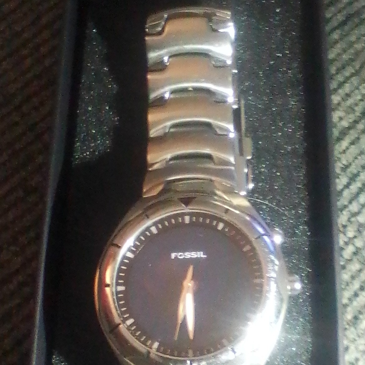 Fossil Analog Wristwatch Blue Dial Stainless Steel Bracelet Round Stick Index