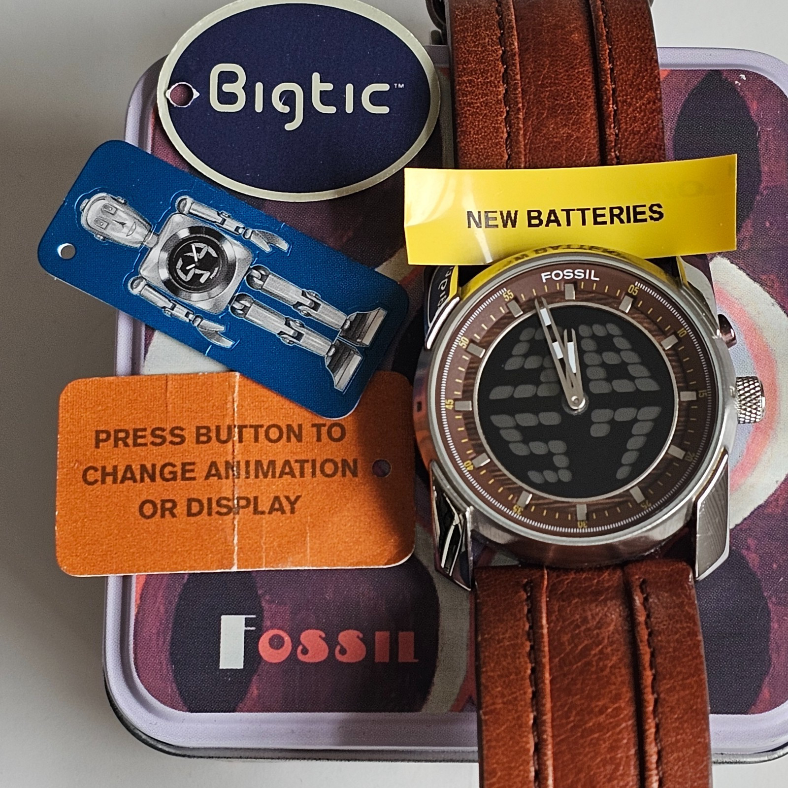 Fossil Big Tic rare watch mens – brilliant animation – new batteries, with box