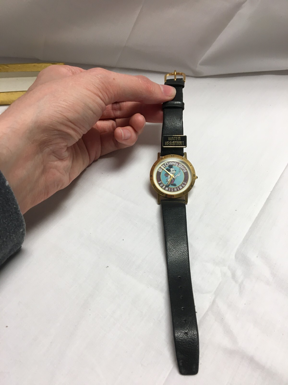 Vintage Image Watches Mickey Mouse Walt Disney World Furnishings Watch Needs Bat