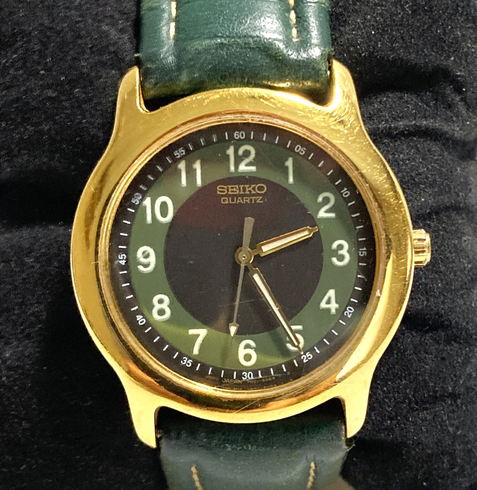 SEIKO 2-Tone Dial W/Gold Tone ThinCase & Hadley Roma Leather Band 7N01-6G39-RARE