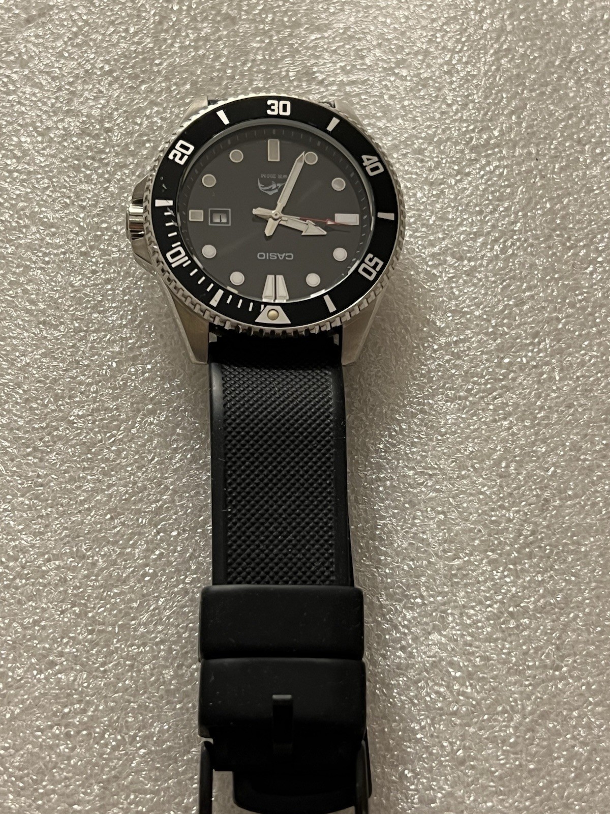 Casio Men’s Duro Marlin MDV106 2784 Dive Watch 200M WR Anti-Reverse Bezel.