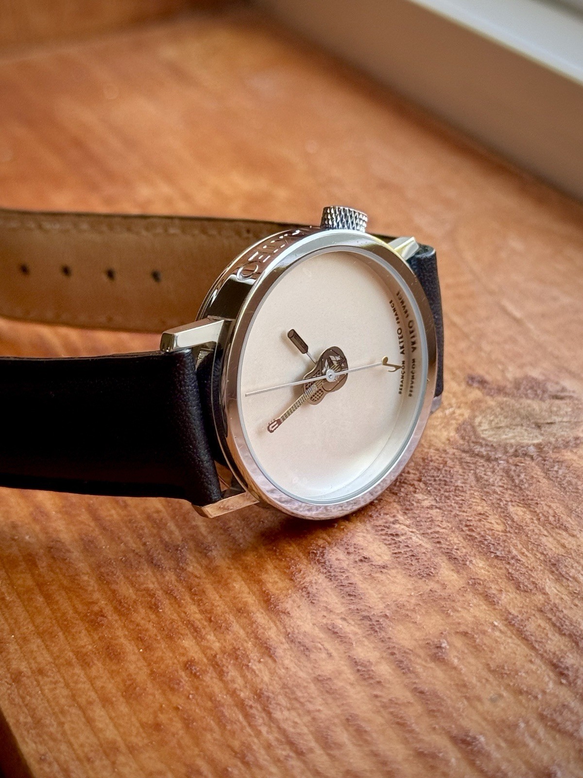 Akteo Guitar Watch Musician Music Quartz Running | Serviced