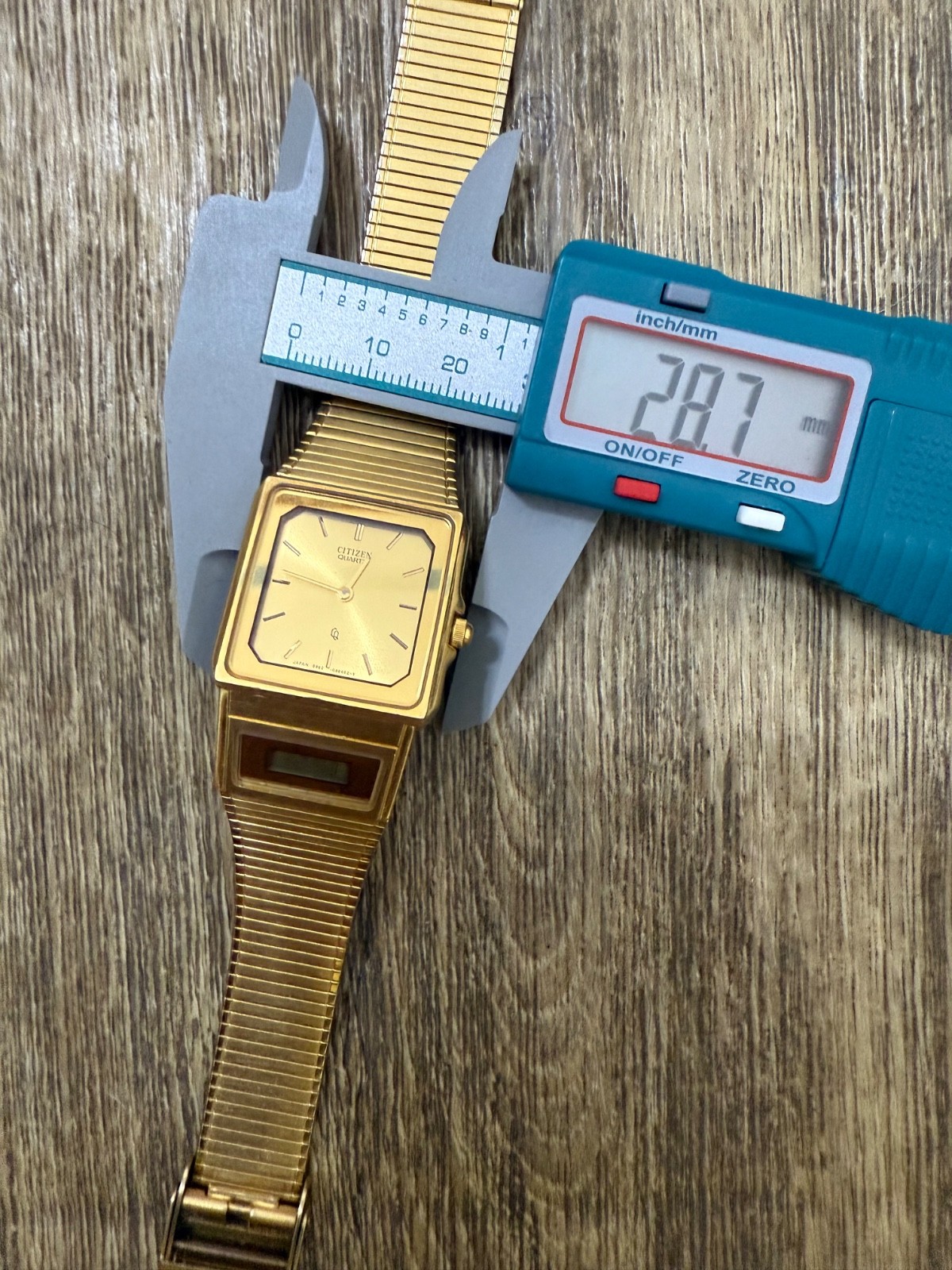 Vintage Citizen Quartz Ana Digi Gold Tone 8962-087607 Japan Men’s Watch Runs