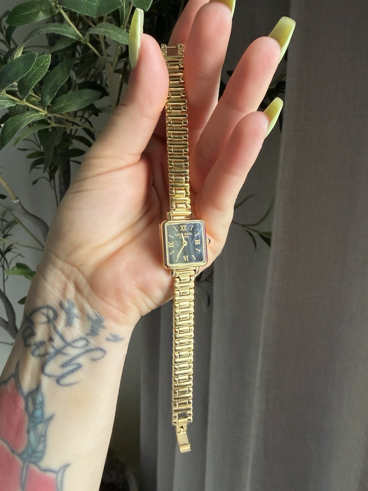 Lola Rose London Women Golden Black Onyx Watch NWT