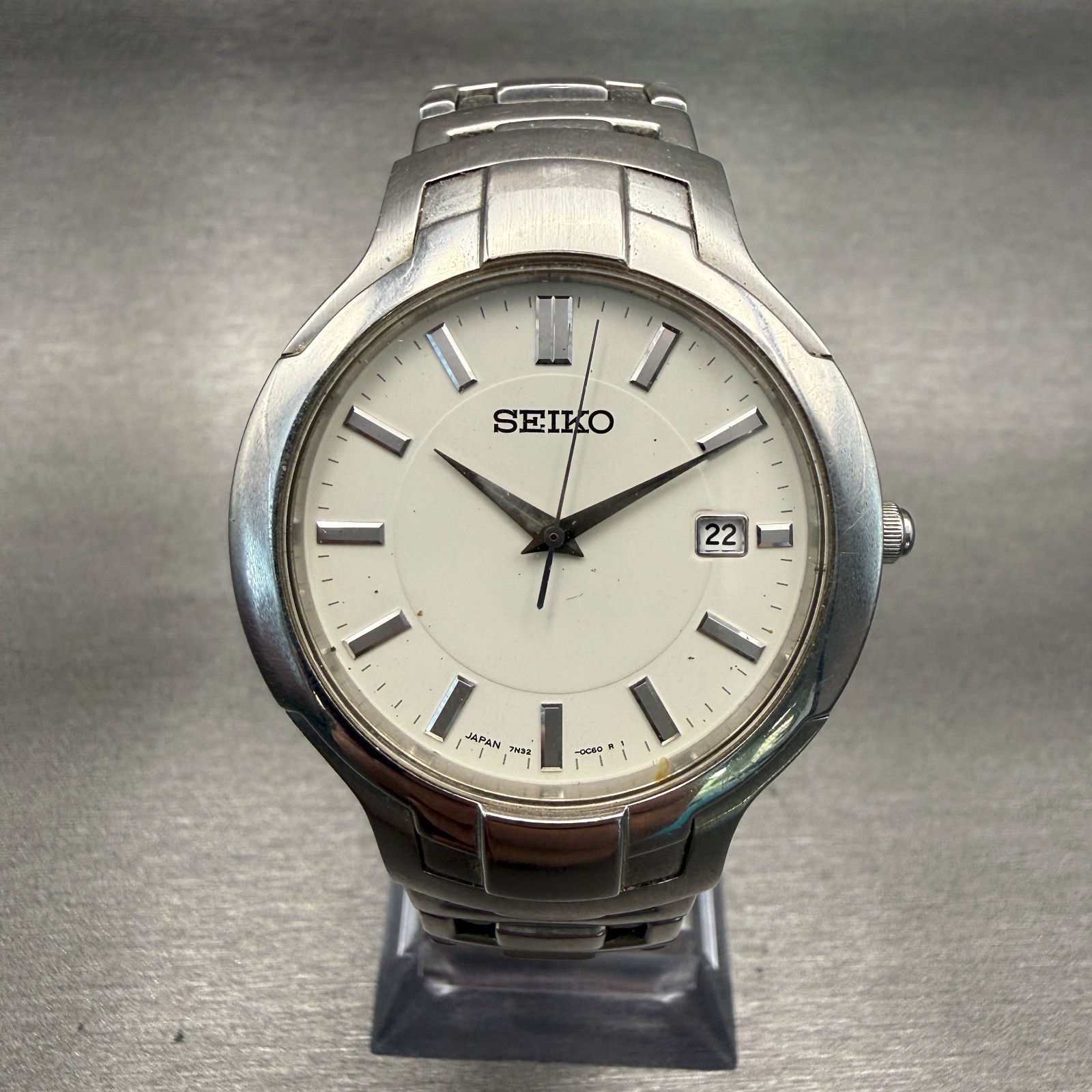 Seiko Watch Men 36mm White Dial Silver Tone Date Round 7N32-0B40 New Battery VTG