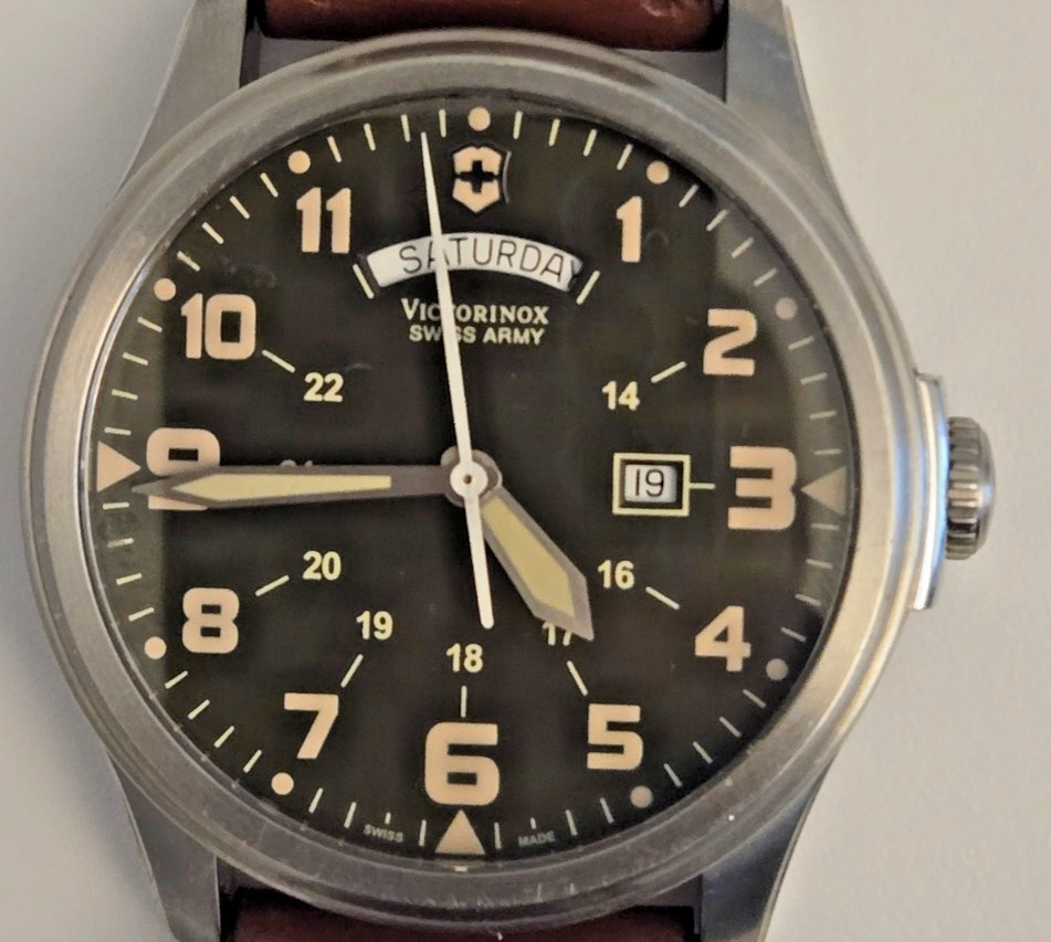 Victorinox Swiss Army Infantry Watch 241290 Day Date Sapphire Crystal NewBattery