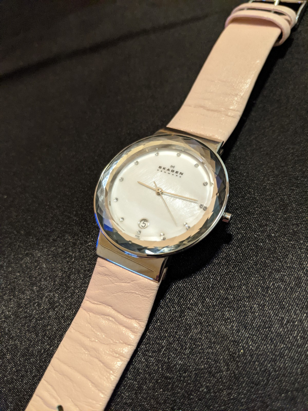 SKAGEN Women’s Quartz Watch SKW2165 MOP Crystal Bezel Blush Pink Leather Band