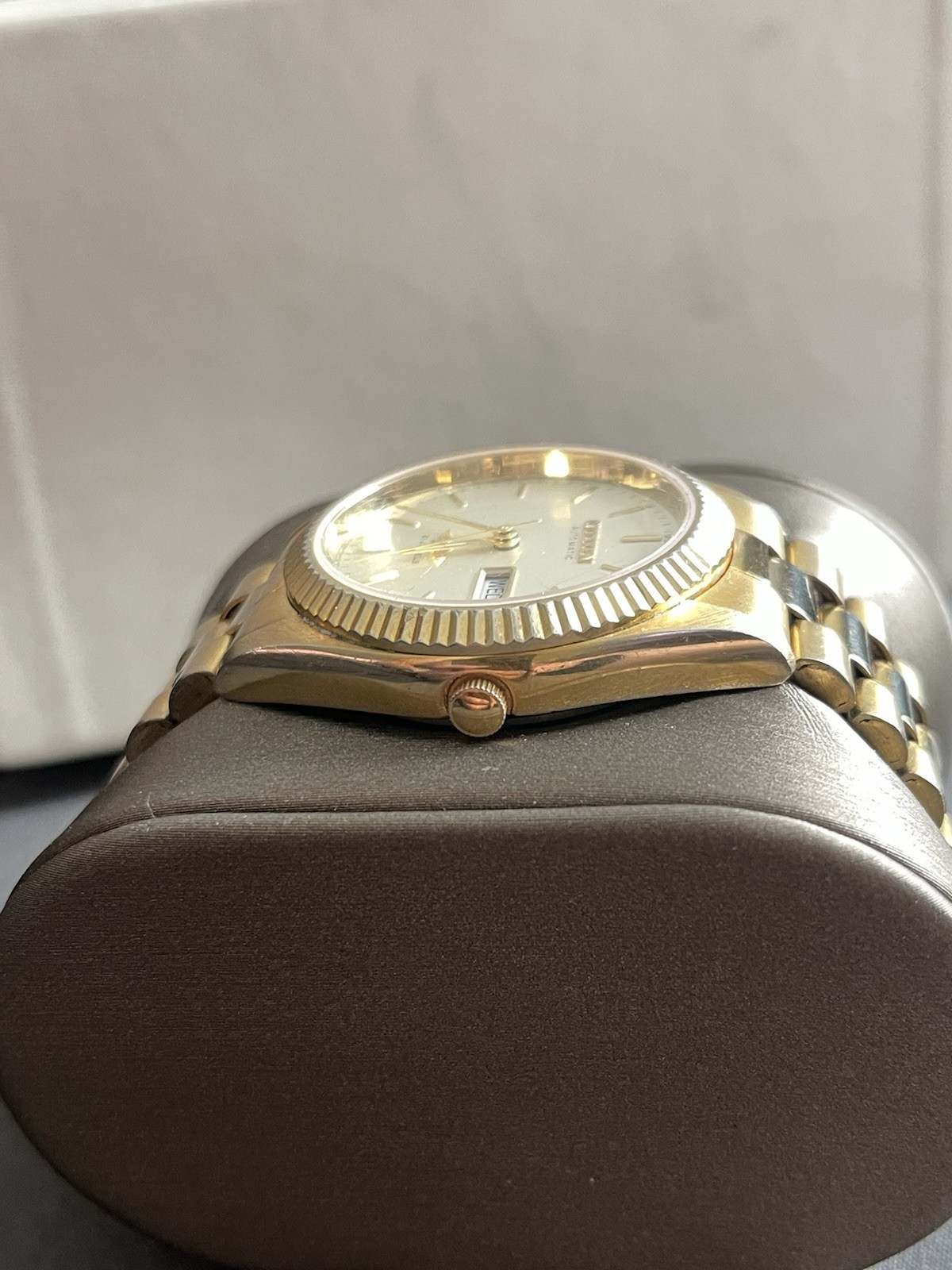 Citizen Eagle 7 Gold Day/Date Automatic Watch Ref 4-R10761 Vintage Watch