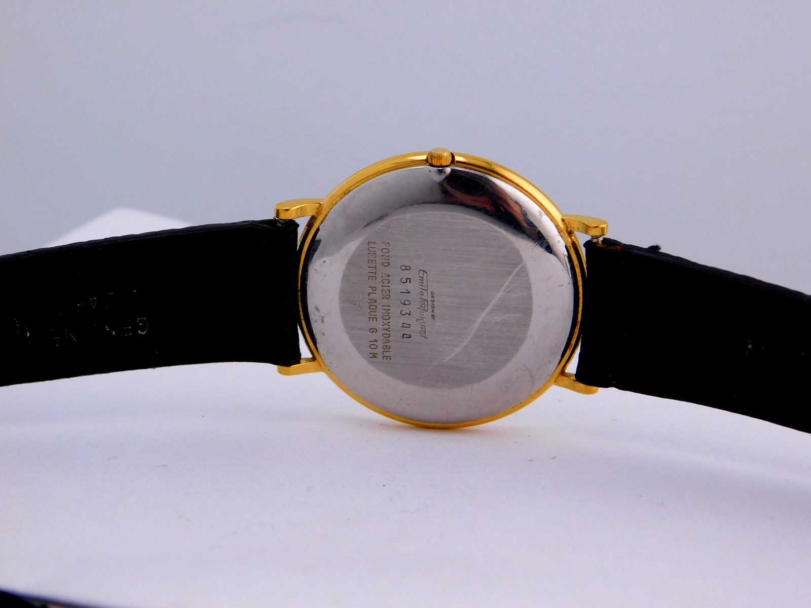 VINTAGE BUCHERER -PEQUIGNET SWISS QUARTZ 18K GOLD PLATE MENS WATCH SERVICED 80s