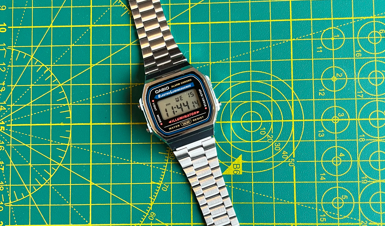 Casio A168W-1, 7 Year Battery Chronograph Silvertone Watch, Alarm, Illuminator