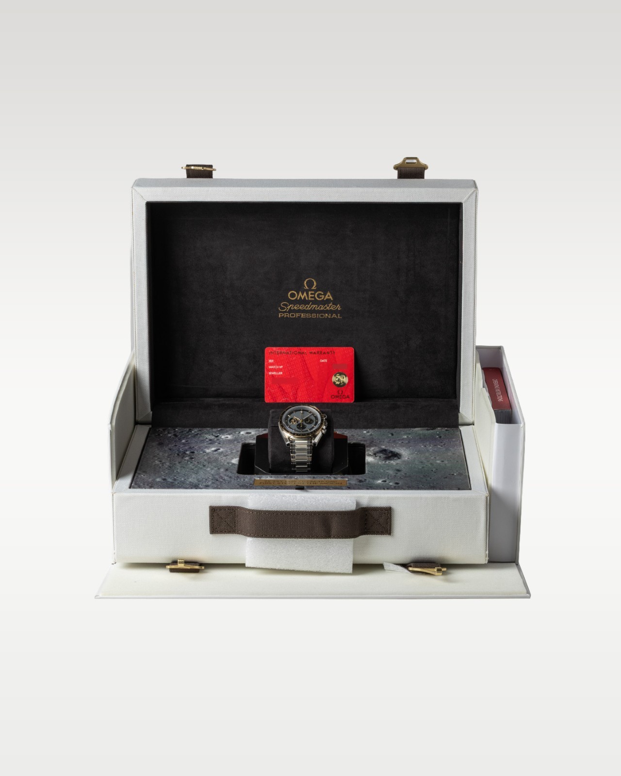OMEGA Speedmaster Anniversary Series 310.20.42.50.01.001 Apollo 11 50th