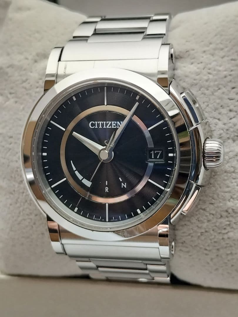 Citizen Series 8 Solar Watch Analog Ref H11A-T014321 wrist 18.6cm/7.3in