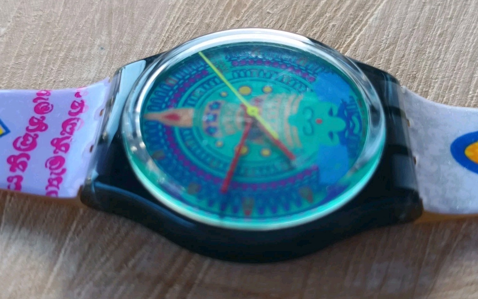 SWATCH WATCH GM111 SARI 1993 COLOURFUL DESIGN WITH HINDU MOTIFS ON THE STRAP
