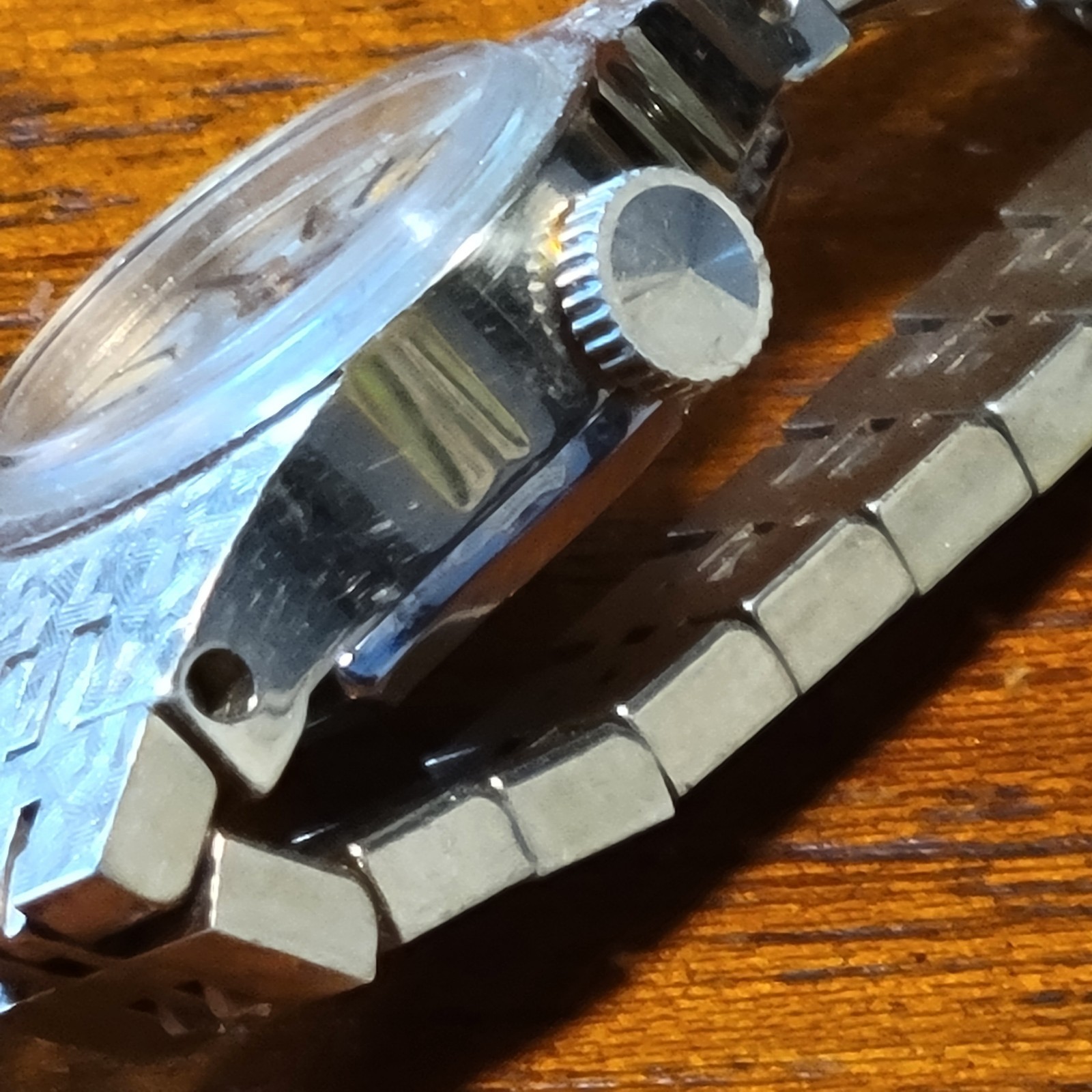 Vtg Seiko Ladies Gold Tone Mechanical 17 Jewel Watch 11-7619
