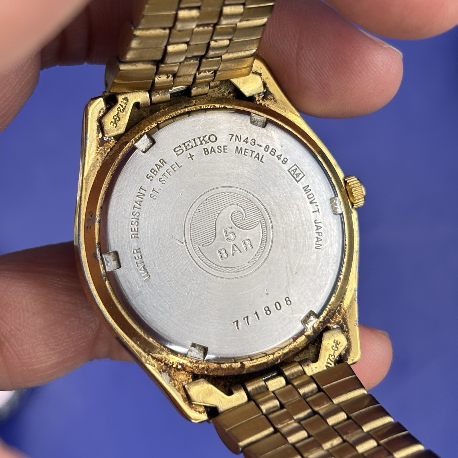 Seiko Sports Watch Men 37mm Gold Dial Gold Tone Daydate Round 7N43-8B49 #WN