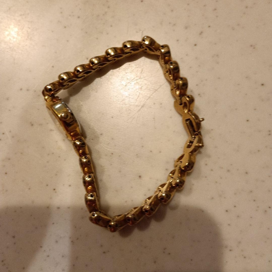 33 Gold Heart Link Quartz Watch