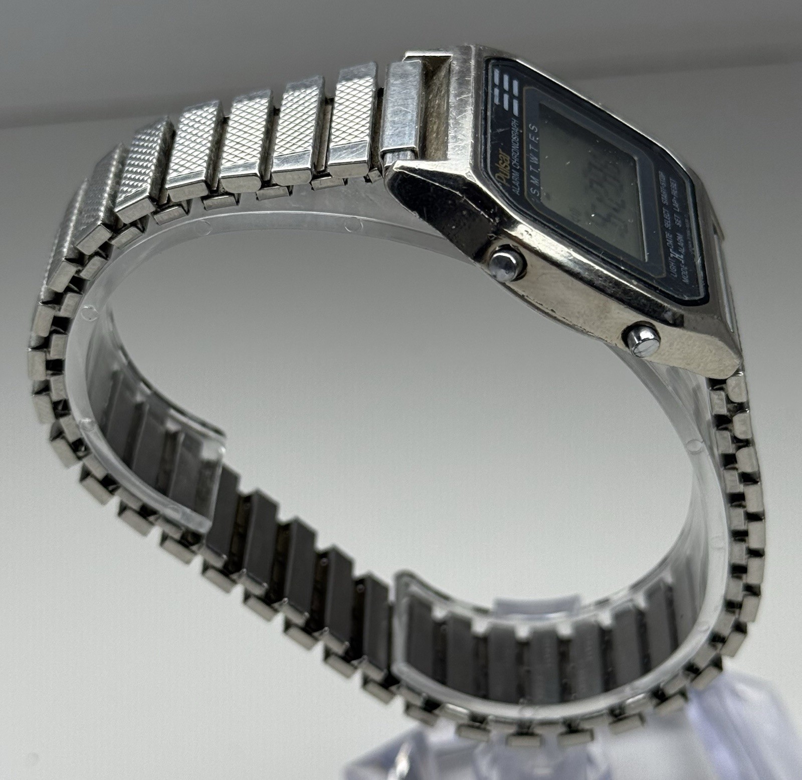 1980s Vintage Pulsar (Seiko) LCD Digital Watch Y789-5059 A2 – Tested & Working