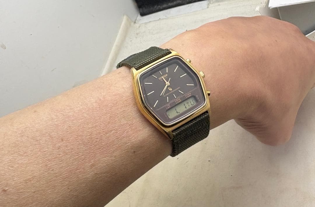1980 CITIZEN DIGI-ANA Digital Analog Watch 35x39mm 8mm Junk For Repair Parts