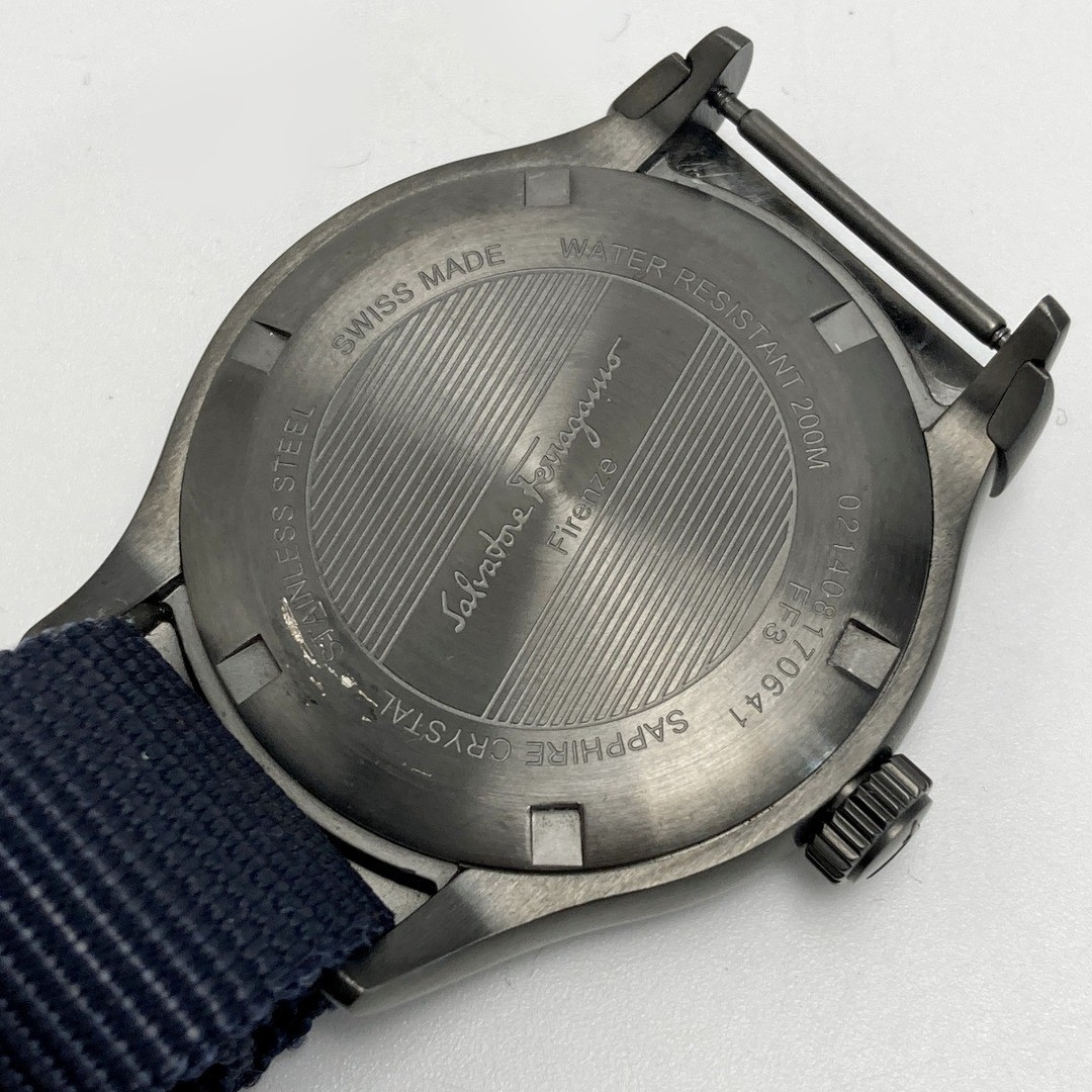 Salvatore Ferragamo 1898 Date Navy Quartz Men’s Watch Used From Japan