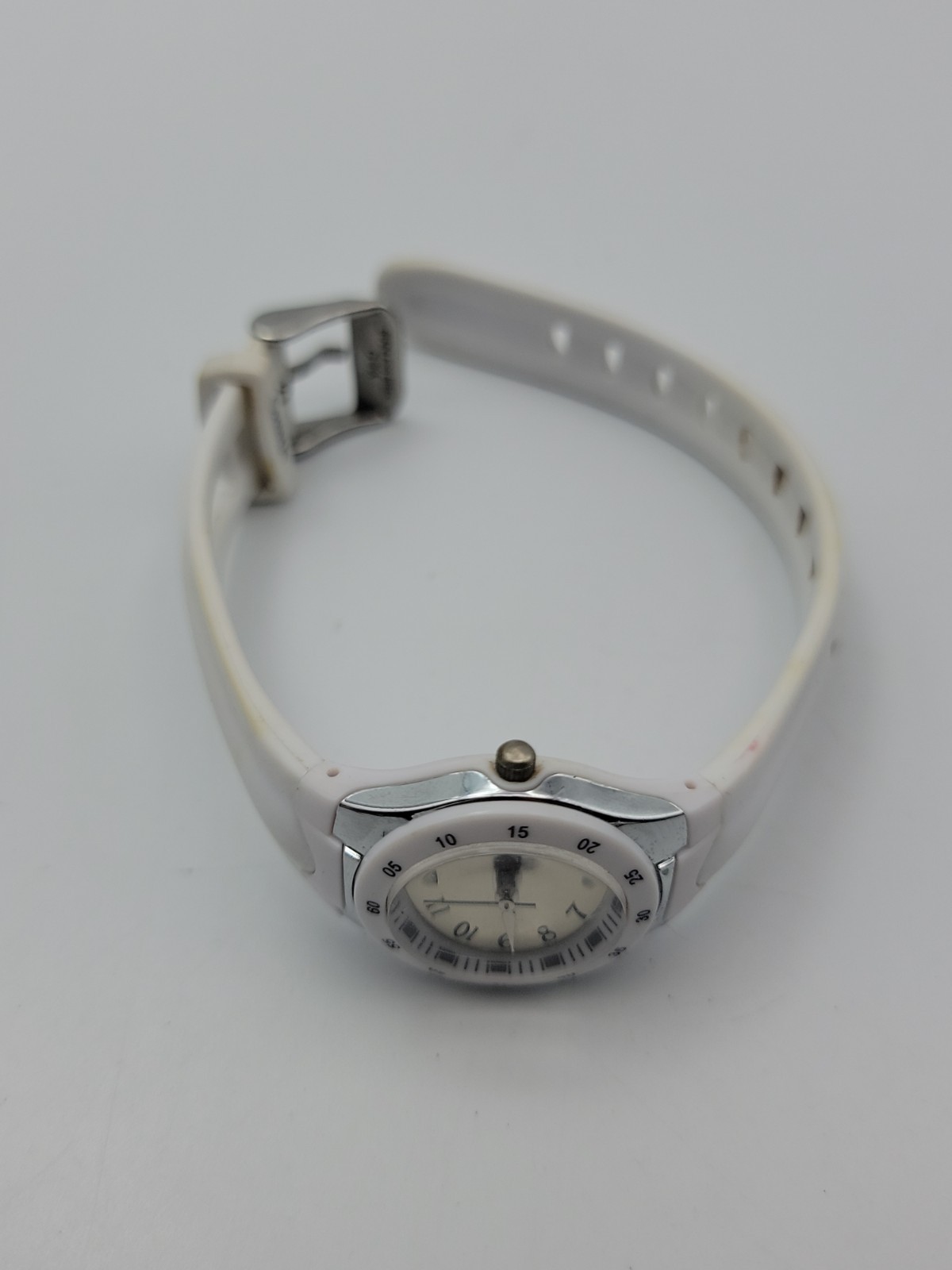 Xhilaration Women Watch 25mm White Plastic Band 4.5″-7″, Runs*
