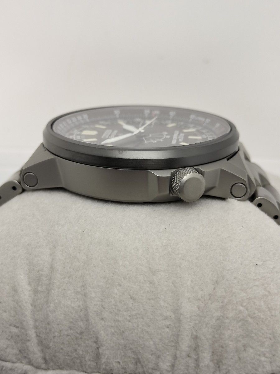 Citizen Promaster H411-T007295 Eco-Drive Radio Titanium Watch